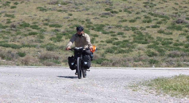 Gaziantepten bisikleti ile Türkiye turuna çıktı