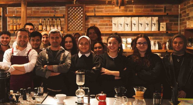 Geleceğin Baristaları ve Kahve Tutkunları KBÜde “Temel Barista Eğitimi” Aldı