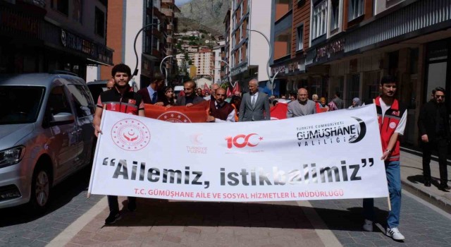 Gümüşhanede Aile Haftası için farkındalık yürüyüşü yapıldı