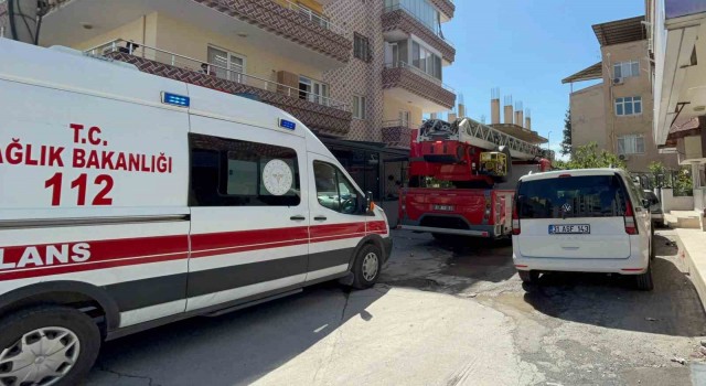 Hatayda bir kişinin cansız bedeni apartman boşluğunda bulundu