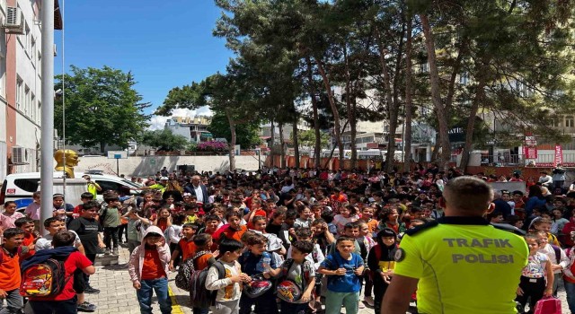 Hatayda ilkokul Öğrencilerine trafik eğitimi verildi