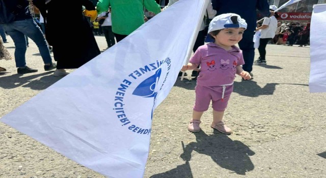 Iğdırda 1 Mayıs kutlandı