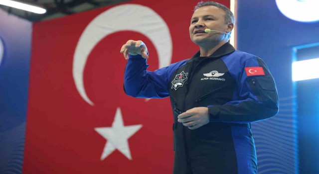 İlk Türk astronot Alper Gezeravcı: Bu bir yere varış hikayesi değildi