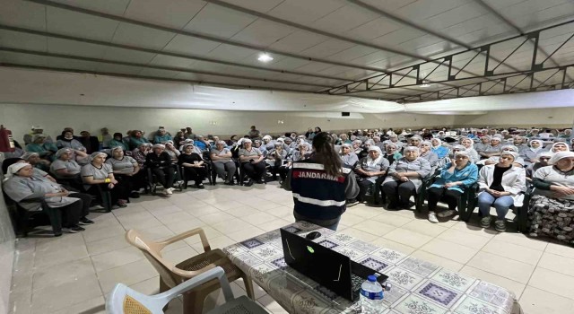 İncir fabrikasında ‘madde bağımlılığı eğitimi