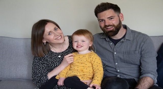 İngilterede işitme engelli bebek gen tedavisiyle duymaya başladı