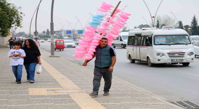 İşçiler 1 Mayısta da çalışıyor