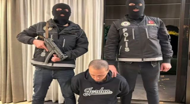 İstanbul’da İki Uluslararası Suçlu Yakalandı