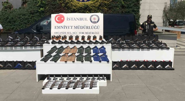 İstanbulda yasadışı silah ticareti operasyonu: 269 tabanca ele geçirildi