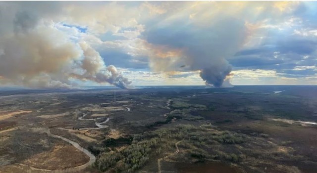 Kanadada orman yangını 10 bin hektarlık alana yayıldı