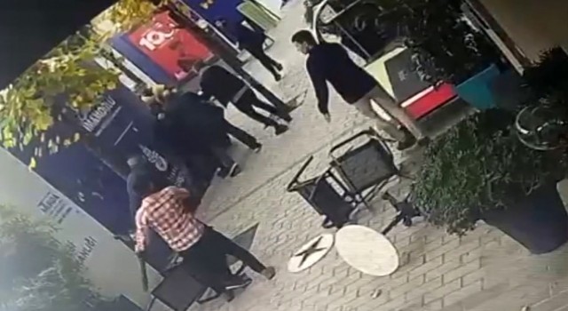 Karaköyde börekçide bıçaklı avukat dehşeti: Üstüne mermer masa devrildi
