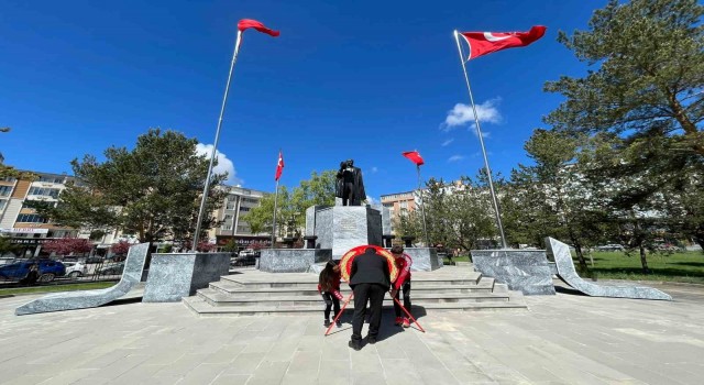 Karsta Gençlik Haftası kutlamaları başladı