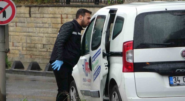 Kartalda minibüs şoförü ile minibüsçüler derneği arasında kavga: Silahla ateş açtılar