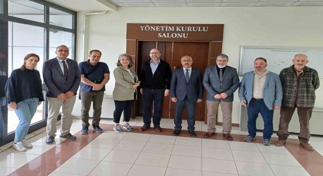 Karya Farma HBX Ar-Geden Balıkesir Üniversitesi Teknoloji Transfer Ofisine ziyaret