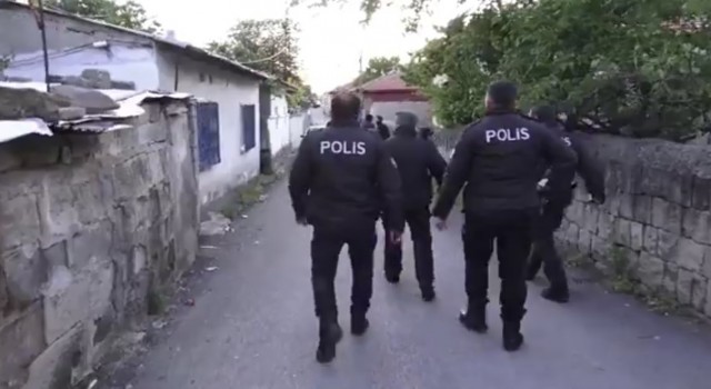 Kayseride aranan şahıslara operasyon: 14 gözaltı