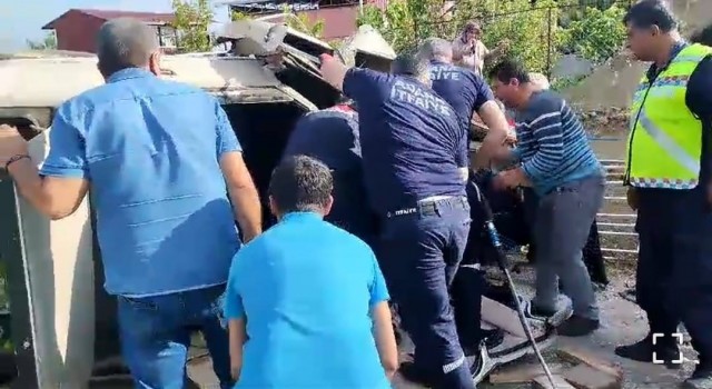 Kazada ağır yaralanan kadın hayatını kaybetti