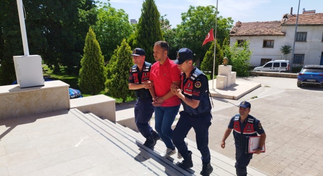 Kazayı başkası yapmış gibi ihbarda bulunan sürücünün yalanını jandarma ortaya çıkardı