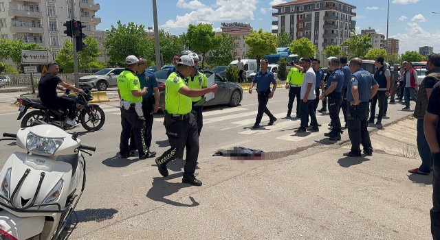 Kiliste tır motosiklete çarptı: 1 ölü, 1 ağır yaralı