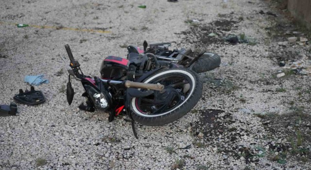 Kırıkkalede motosiklet kazası: 2 genç ağır yaralandı