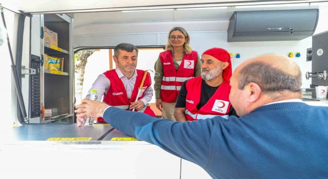 Kızılay Engelsiz İkram Aracıyla engellileri yardım faaliyetlerine dahil ediyor