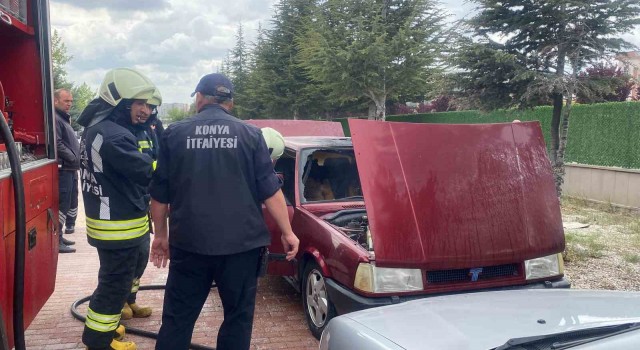 Konyada hastane otoparkındaki otomobilde yangın