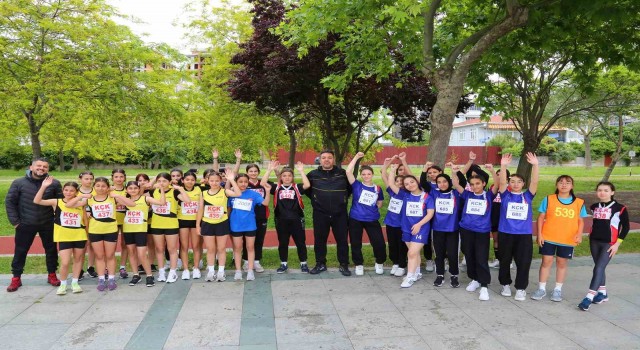 Küçükçekmecede 19 Mayıs koşusu yapıldı