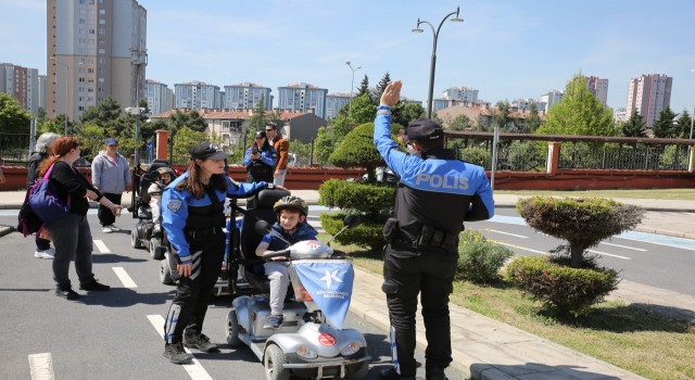 Küçükçekmecede özel çocuklara trafik eğitimi verildi