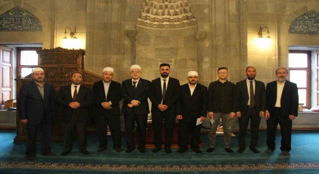 Kuran-ı Kerimi en güzel okumak için yarıştılar