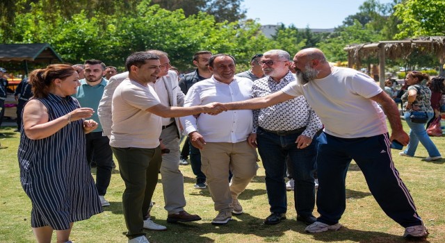 Kuşadasında birlik ve dayanışma pikniği düzenlendi