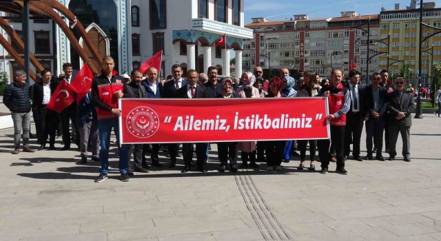 Kütahyada Ailemiz istikbalimiz yürüyüşü