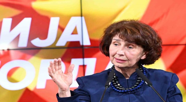 Kuzey Makedonyanın yeni Cumhurbaşkanı Gordana Siljanovska Davkova oldu