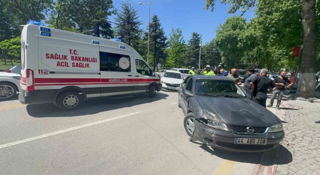 Malatyada trafik kazası: 2 yaralı