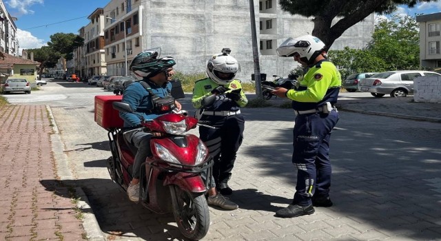 Manisada jandarmadan motosiklet denetimi