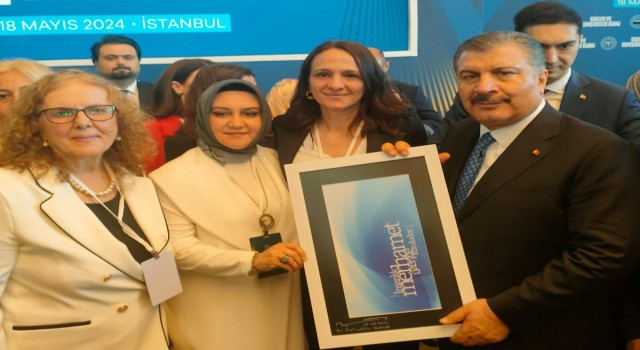 Manisada yılın ebesi Kuladan