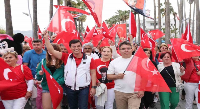 Marmariste sahne gençlerin