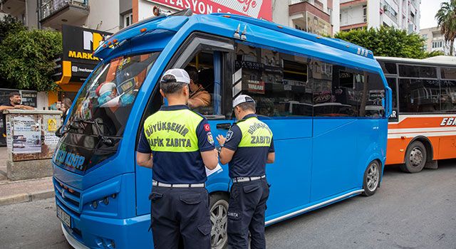 Mersin Büyükşehir Zabıtası Yolcu Güvenliği İçin Denetimleri Sıklaştırdı