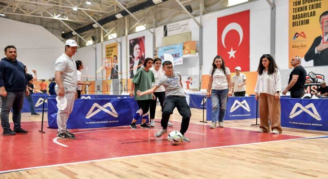 Mersinde özel gereksinimli çocuklar için Çocuk Şenliği düzenlendi