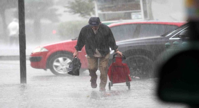 Meteorolojiden Erzincan ve Bayburt için kuvvetli yağış uyarısı