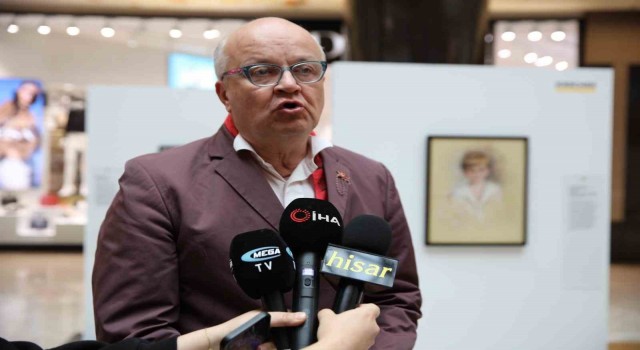 Mihri Rasim Müşfik Açbanın eserlerinden oluşan sergi SANKO Parkta