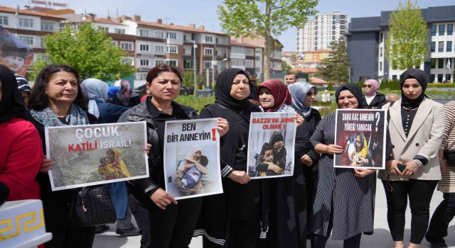 Niğdede AK Partili Kadınlar Gazze Anneleri için bir araya geldi