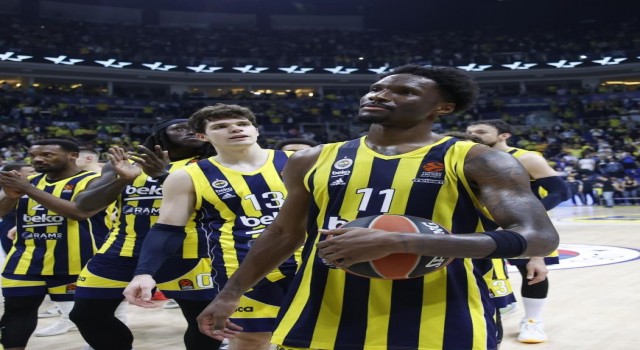 Nigel Hayes-Davis, EuroLeaguede sezonun en iyi 5ine seçildi