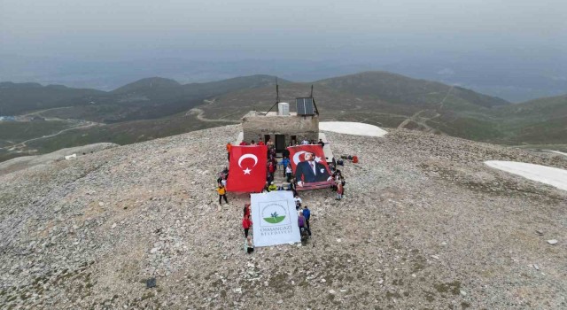 Osmangazili dağcılar Uludağın zirvesinde