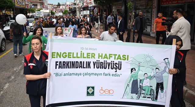 Osmaniye'de Engelliler Haftası Farkındalık Yürüyüşü Düzenlendi