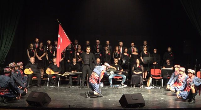 Osmaniye’de Türkülerle Moral Gecesi
