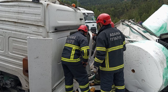 Otoyolda zincirleme trafik kazası: 2i ağır 6 yaralı