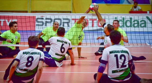 Oturarak Voleybol Süper Ligi Final Etabı Osmaniye'de Başladı