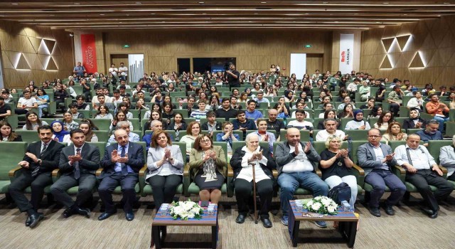 Panorama Müzesini gezen Kazım Karabekir Paşanın kızı Timsal Karabekir duygu dolu anlar yaşadı