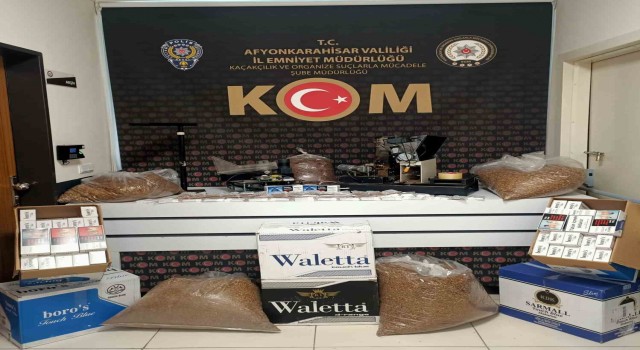 Polis sigara sarma makinası ele geçirdi