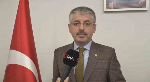 Şaban Çopuroğlu: “Kayserinin talepleri için bakanlık bakanlık gezmeye devam edeceğiz”