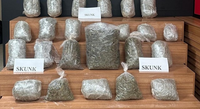 Şanlıurfada durdurulan araçtan 22 kilogram uyuşturucu çıktı