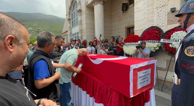 Şehit Uzman Çavuş Ertaşa hüzünlü veda